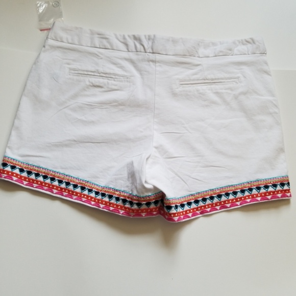 🆕️⬇️🎉HOST PICK🎉 Cynthia Rowley White Embroidered Trim Shorts - Picture 6 of 8